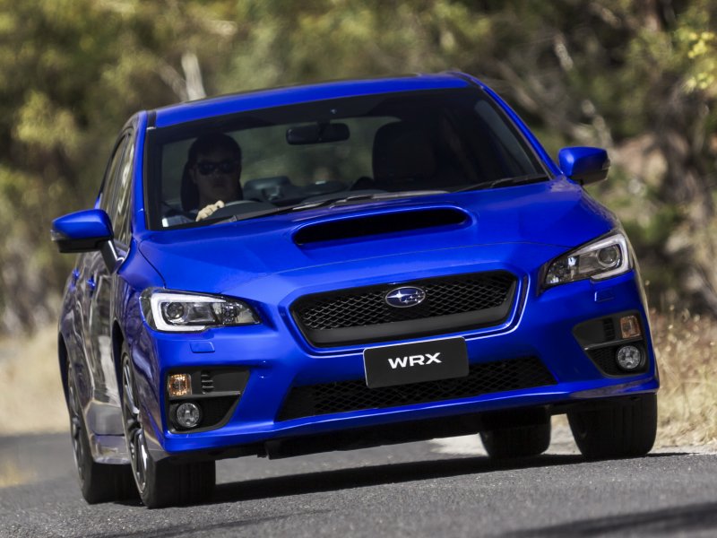Субару WRX STI 2014