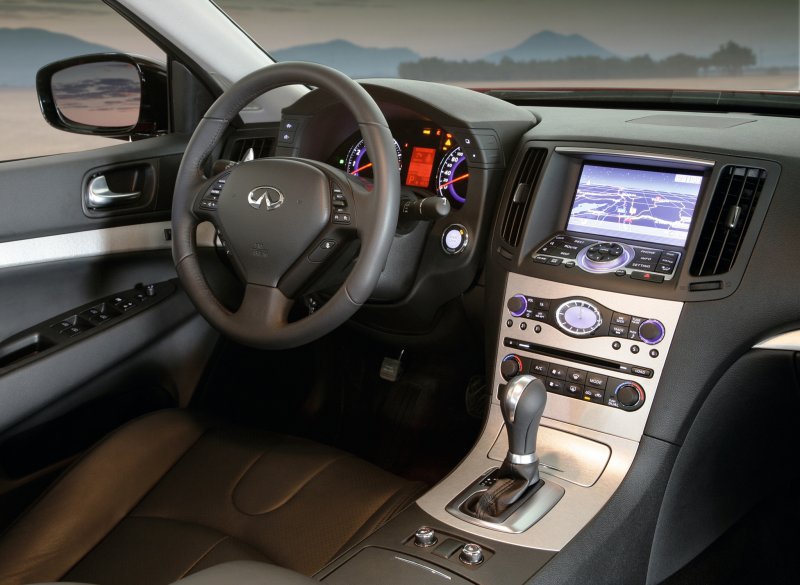 Infiniti g37 салон