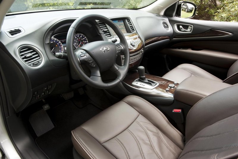 Infiniti qx35 салон