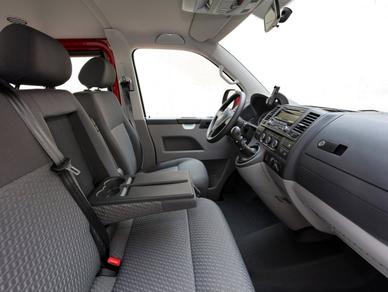 VW Transporter t5 салон