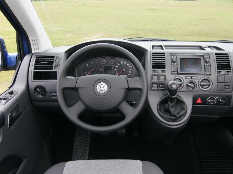 Volkswagen Transporter t5 салон
