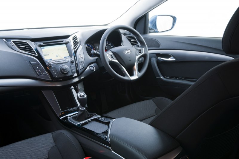 Hyundai i40 салон