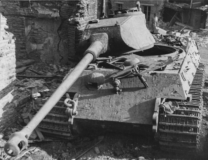 Королевский тигр танк 1944