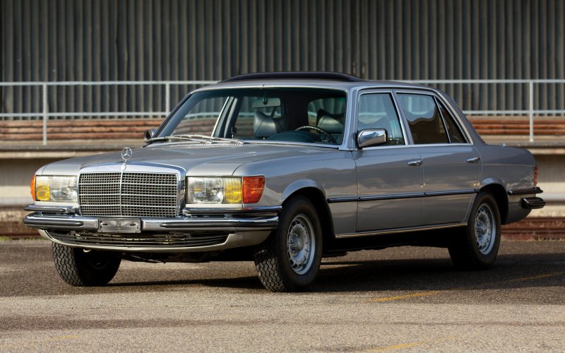 Mercedes-Benz w116