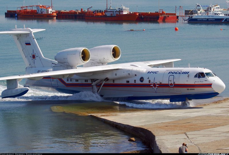 Самолет-амфибия бе-200