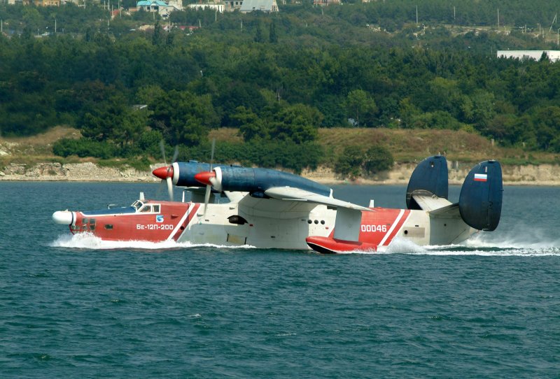 Самолёт амфибия бе-12