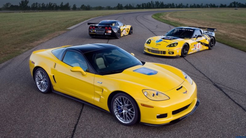 Машина Chevrolet Corvette c6
