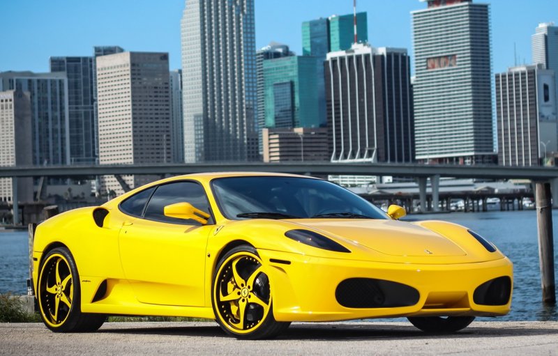 Ferrari f430 Yellow