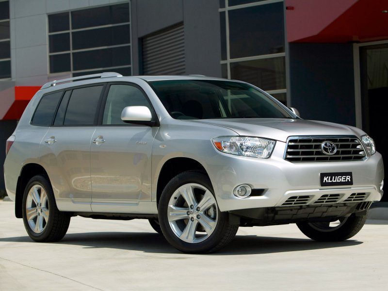 Toyota Kluger 2010