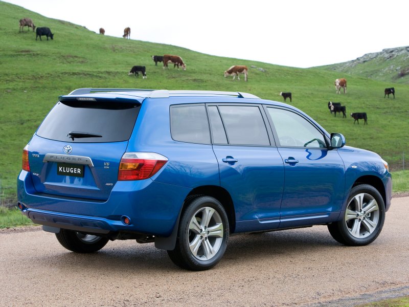 Toyota Kluger 2010