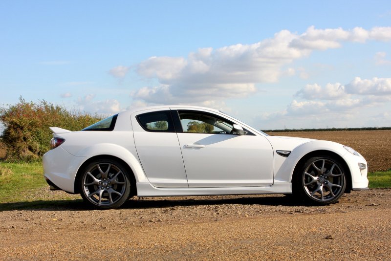 Mazda RX-8 2012 белая