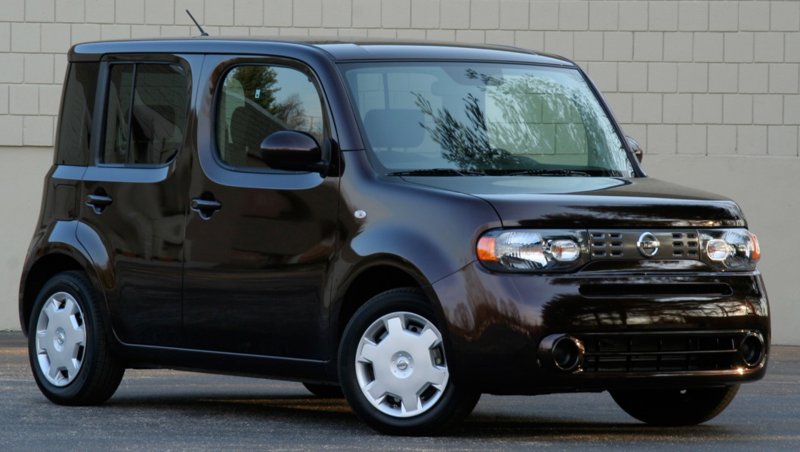 Nissan модели Cube