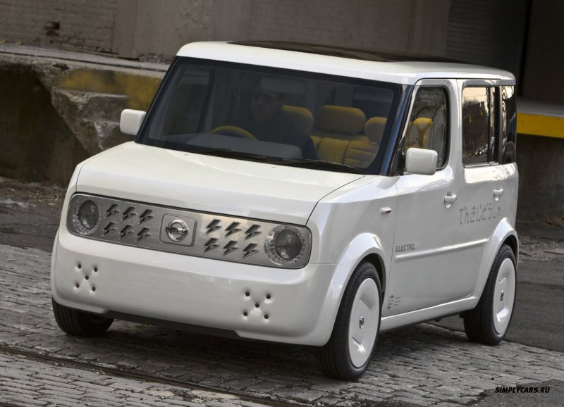 Toyota похожая на Nissan Cube