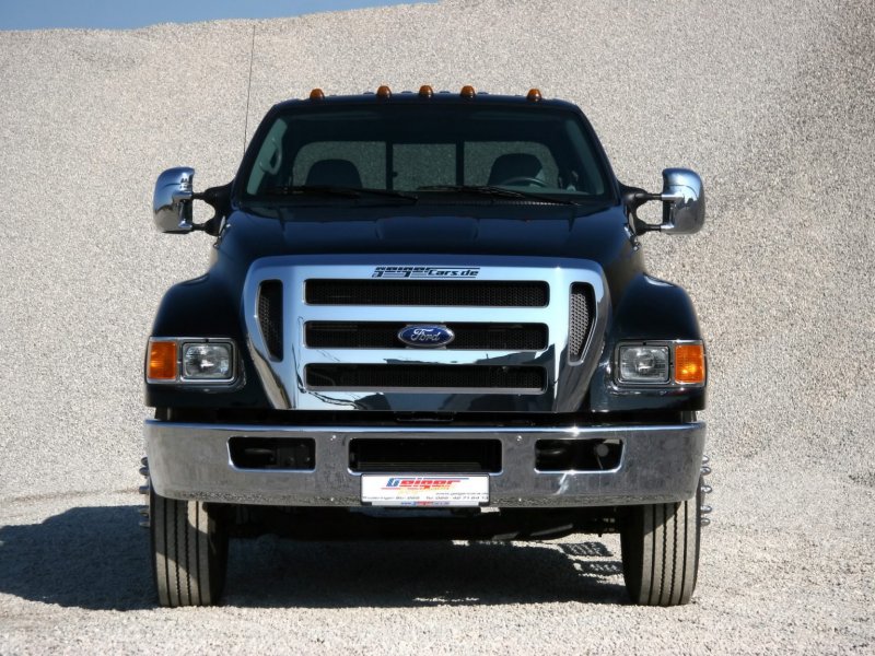 Форд ф 650 и автомобиль