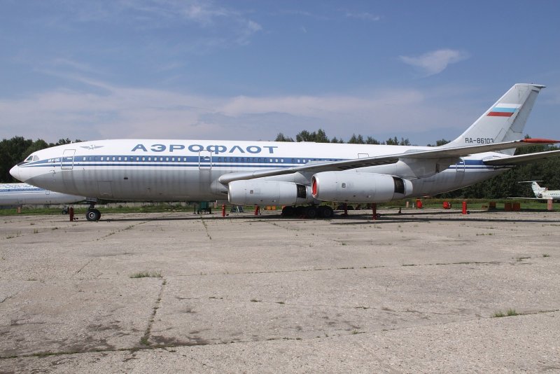 Ил-86 пассажирский самолёт