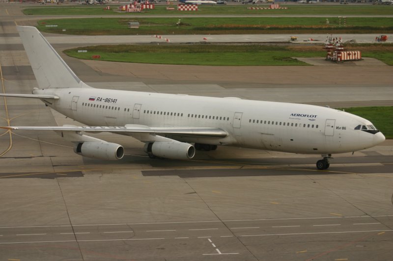 Ил 18 б н 75600