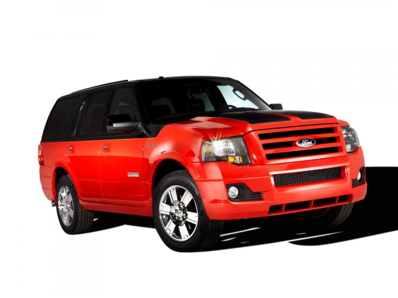 Ford Expedition красный