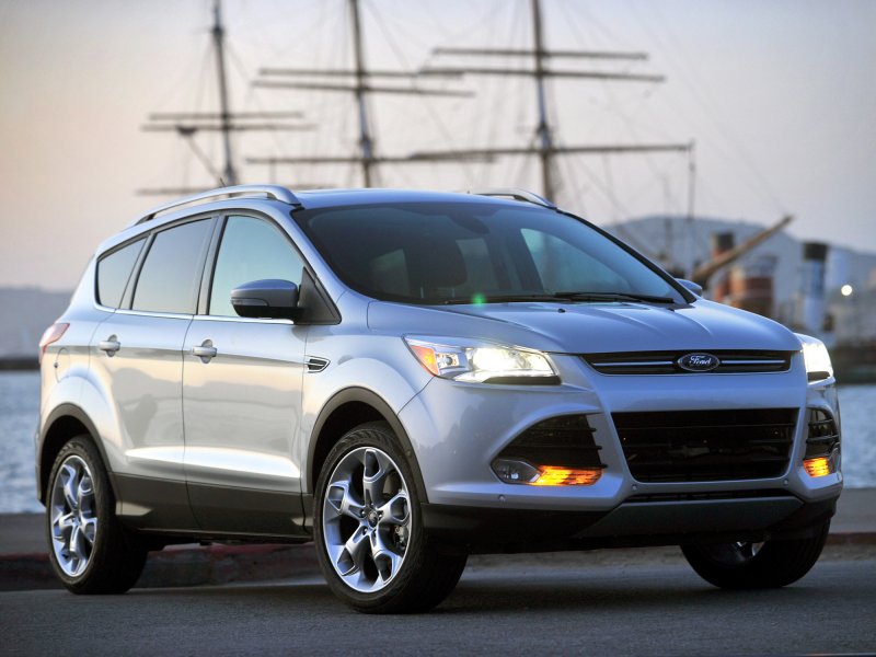 Кроссовер Ford Escape