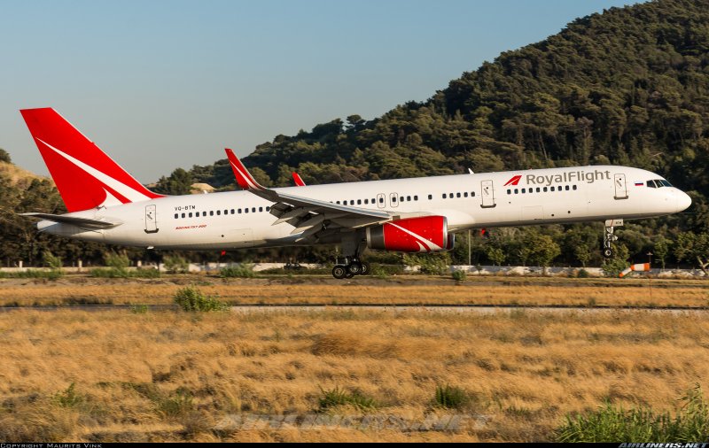 Боинг 757 Роял Флайт