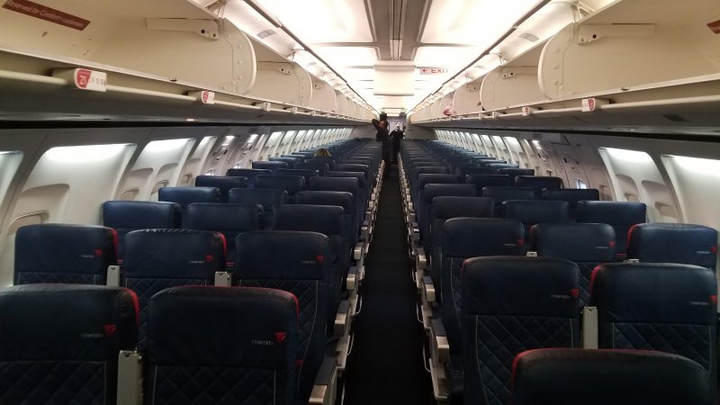 Боинг 737 Royal Flight