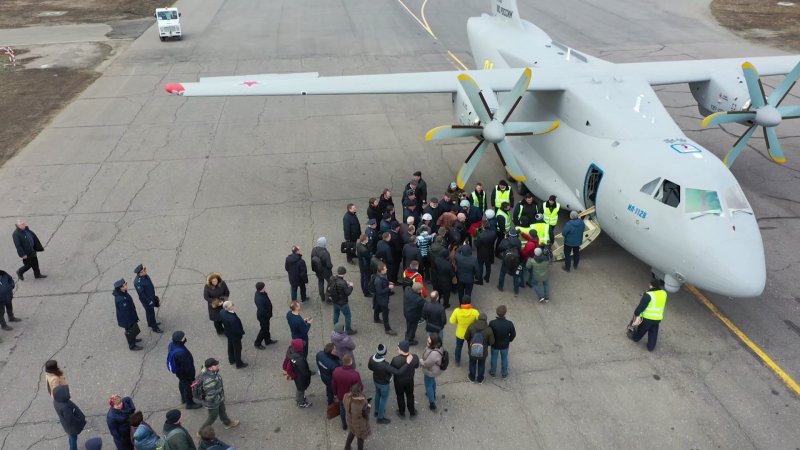 Военно-транспортный самолет ил-112в