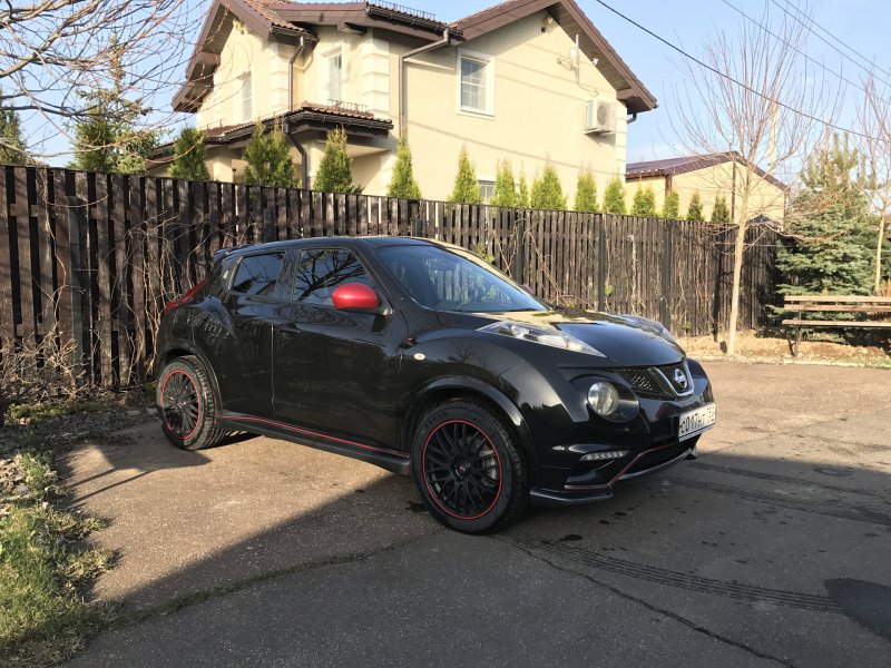Nissan Juke черные диски