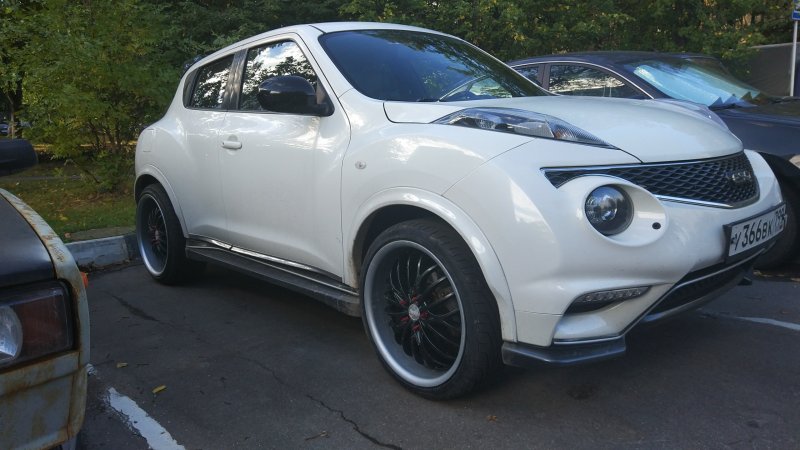 Nissan Juke r20 Chrome AEZ