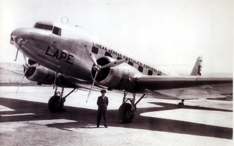 Douglas DC-2