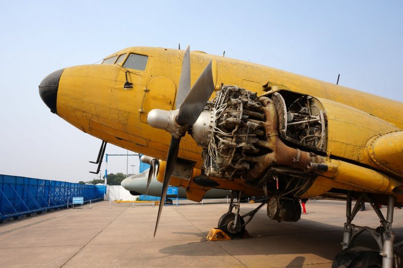 Дуглас DC-3 двигатель