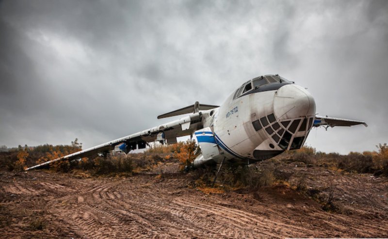 Заброшенный самолет ил-76 (abandoned il 76)