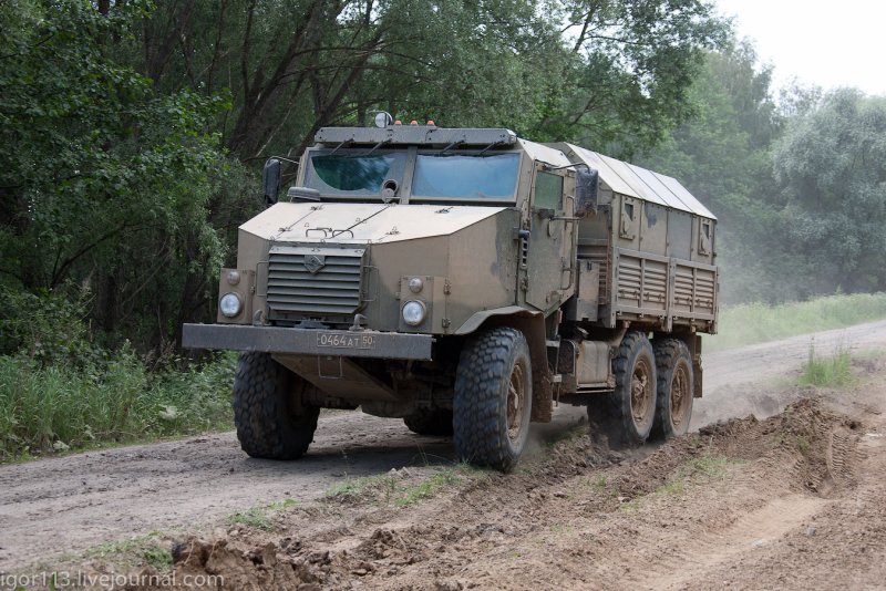 Урал 4320 бронированный