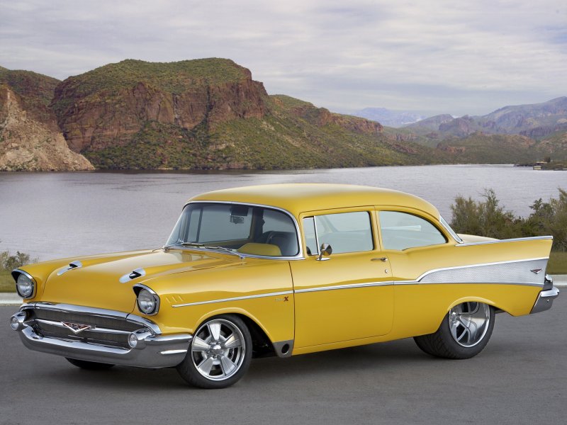 Chevrolet Bel Air 1957 жёлтый