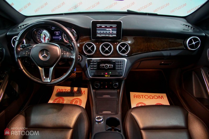 Mercedes CLA 2018 салон