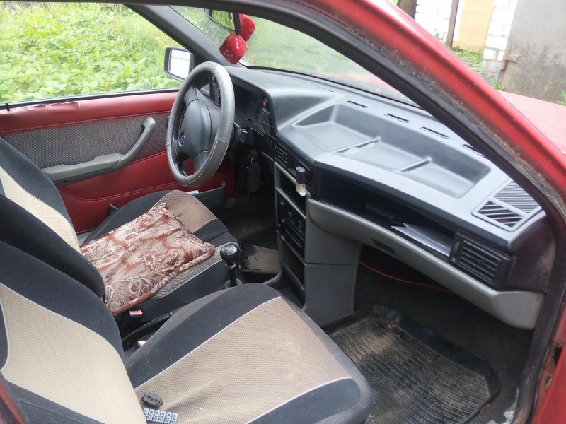 Opel Kadett 1984 салон
