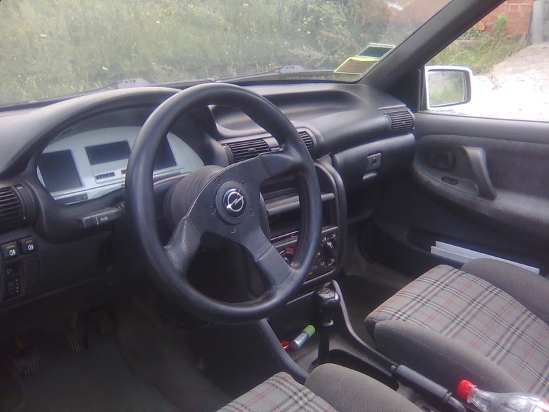 Opel Kadett 1988 салон