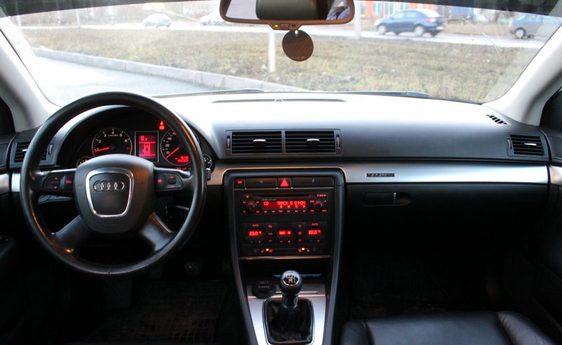 Audi a4 b7 Interior