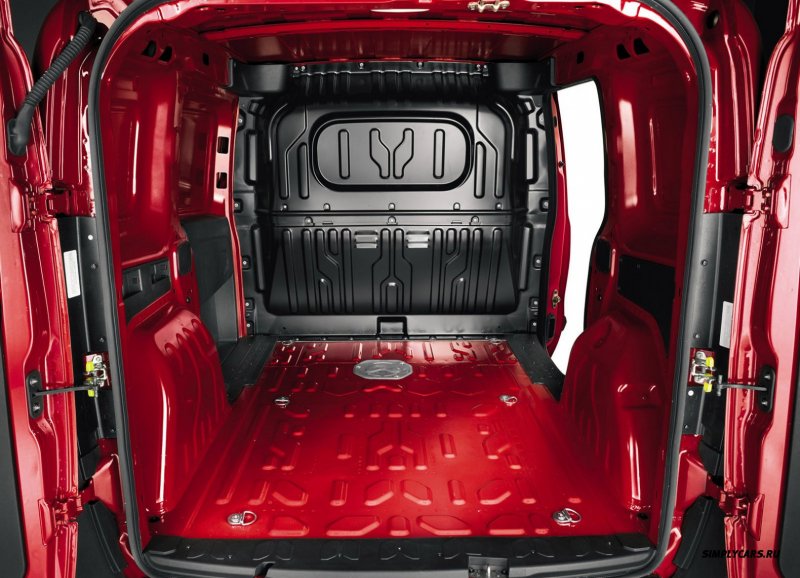 Коврик в багажник Fiat Doblo