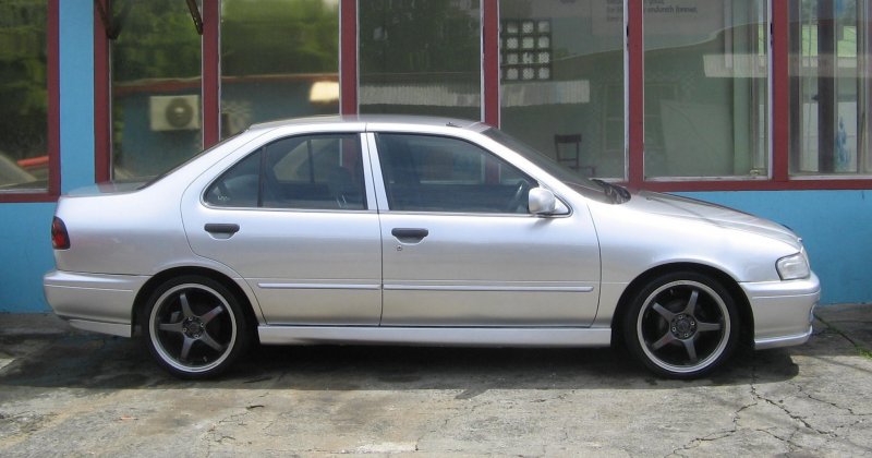 Nissan Sunny 1990 Tuning
