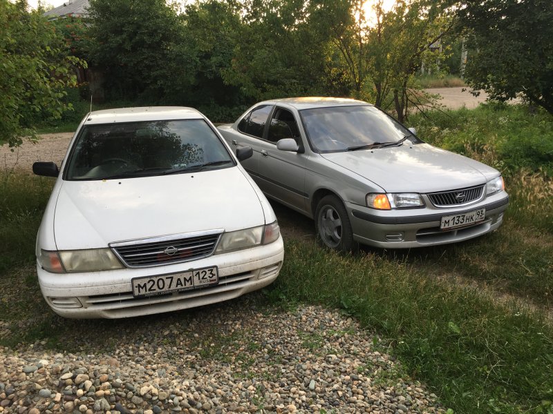 Nissan Sunny 1996 stance