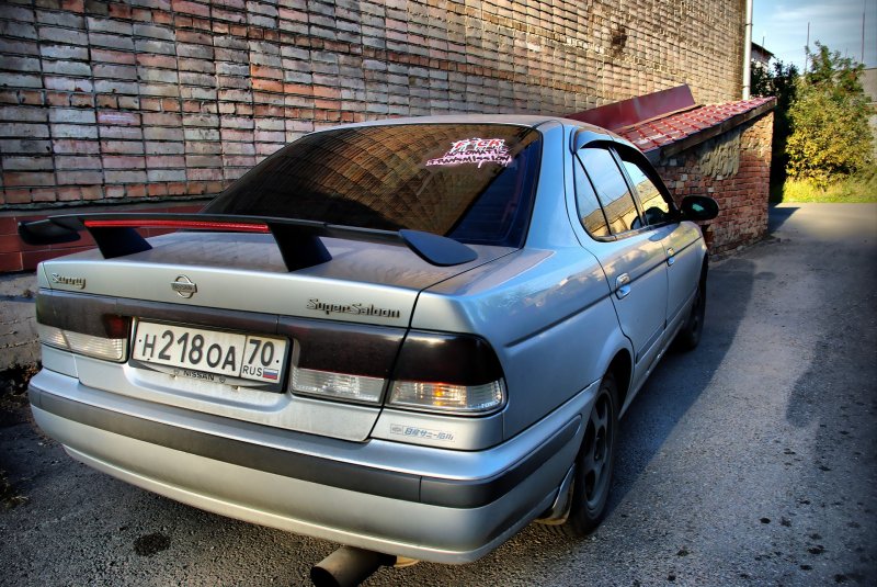 Nissan Sunny b15