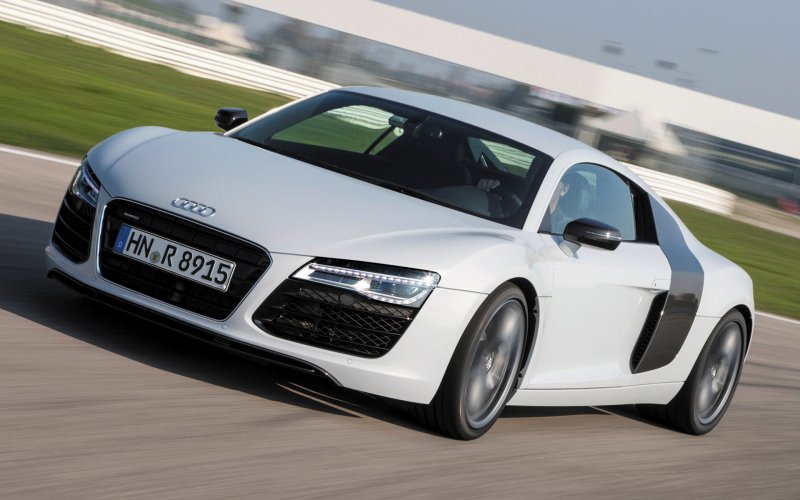 Audi r8 2013