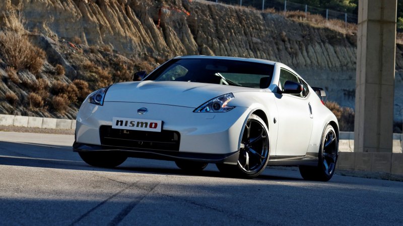 Ниссан 370 z Nismo