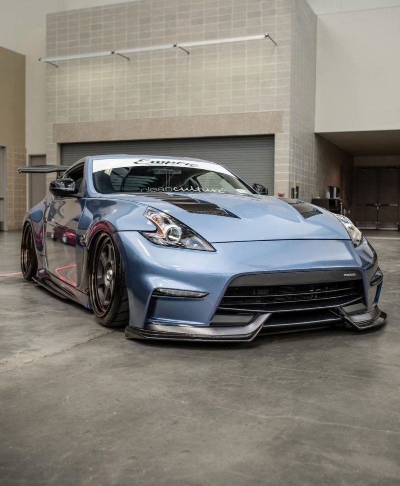 Ниссан 370 z Nismo