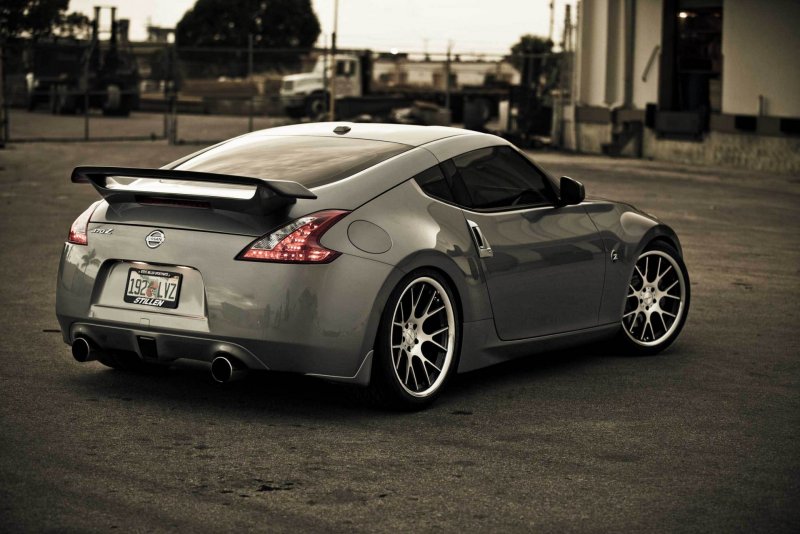 Nissan Skyline 370z