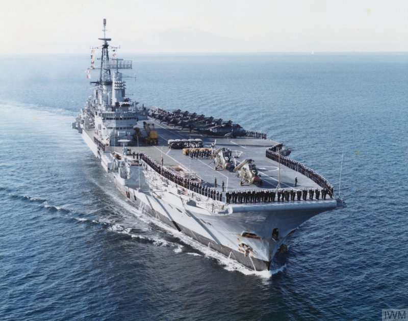 Затонувший HMS Hermes