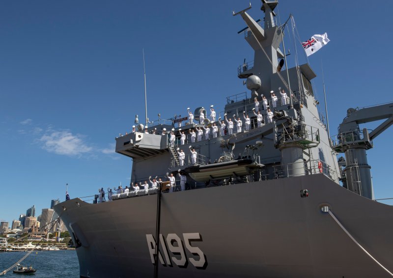 USNS Bruce Heezen корабль