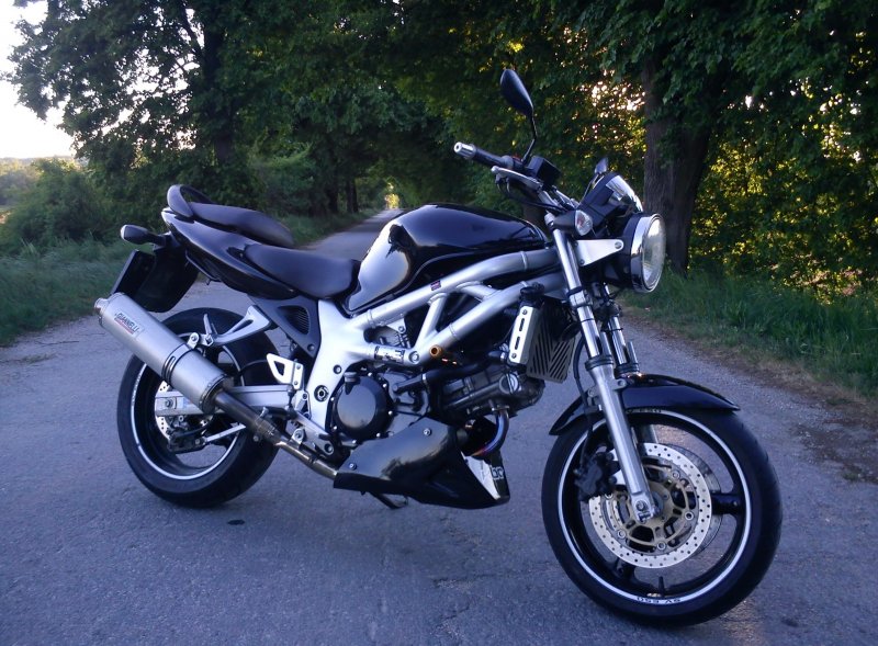 Suzuki sv650s