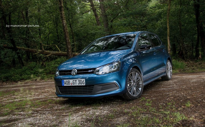 Volkswagen Polo gt синий