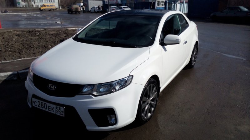 Kia Cerato 2 черная крыша