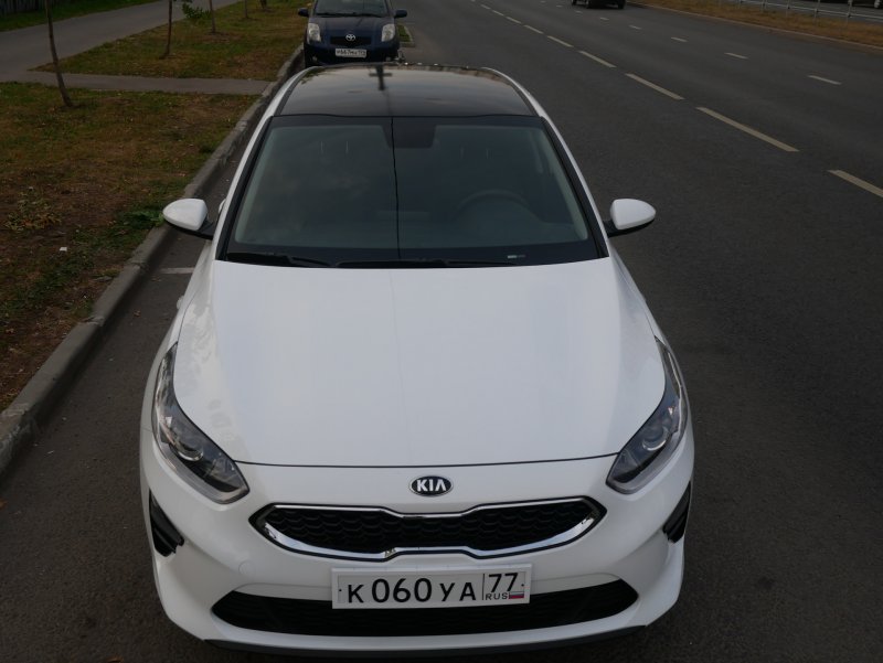 Kia Ceed 3 черная крыша
